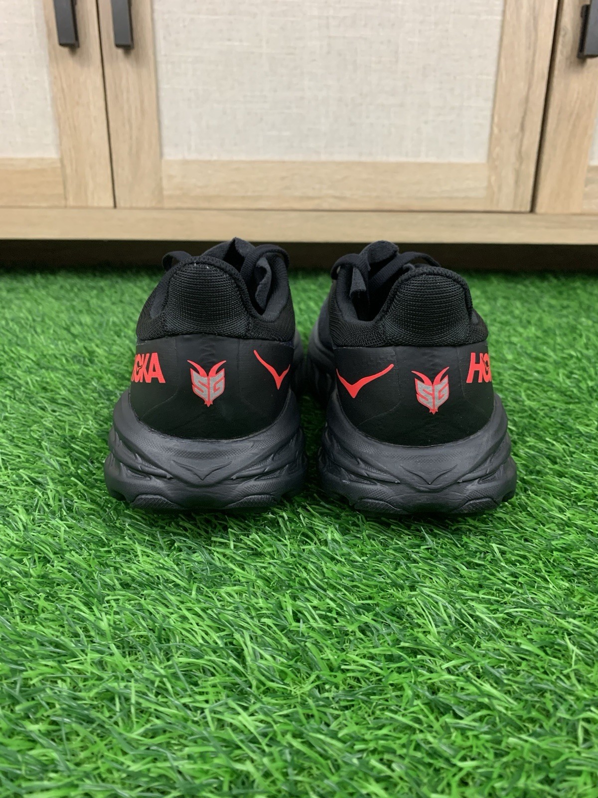 Hoka Speedgoat 5 GTX Spike Trail Running Shoes Size 7 Womens New (No Box) thumbnail 4