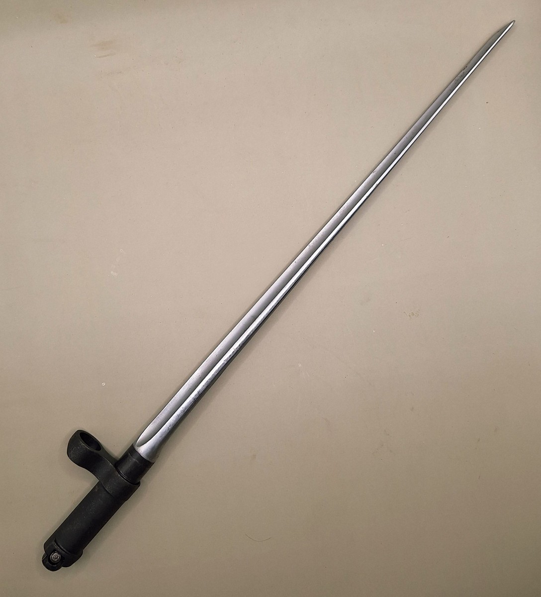 SKS Spike Bayonet Full Length 15 Inch complete, very good