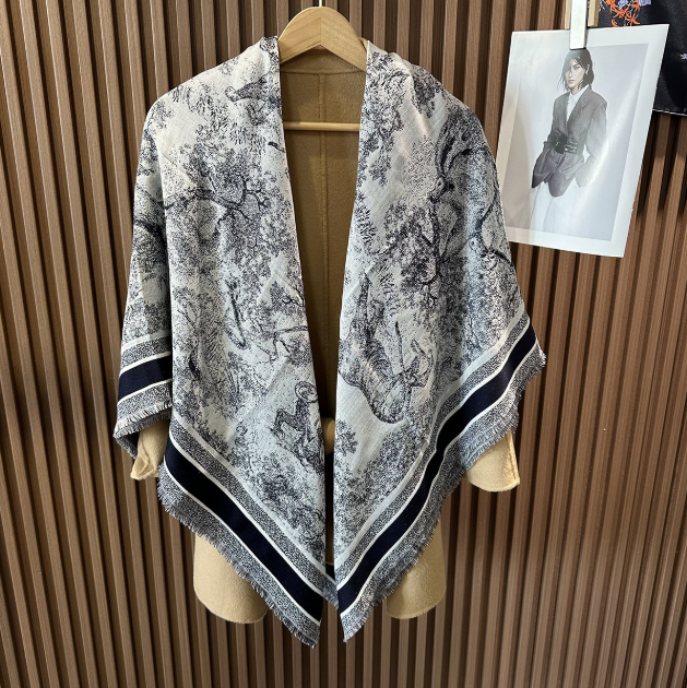 100% Wool Square Shawl Scarf Bandanna 130X130cm Wrap forest Print Neckerchief