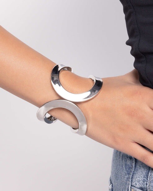 New Paparazzi Jewelry-Airy Attraction Hinge Bracelet-Silver