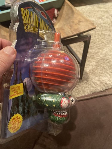 Neu versiegelt eingestellte Brain Invaders Süßigkeitenspender gefüllt mit Mini-Kieferbrecher - Bild 10 von 15