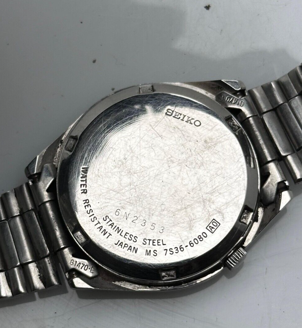 Vintage Seiko 5 Automatic 23 Jewels Day/Date 7S36-6080 Japan Vintage Seiko 5 Automatic 23 Jewels Day/Date 7S36-6080 Japan