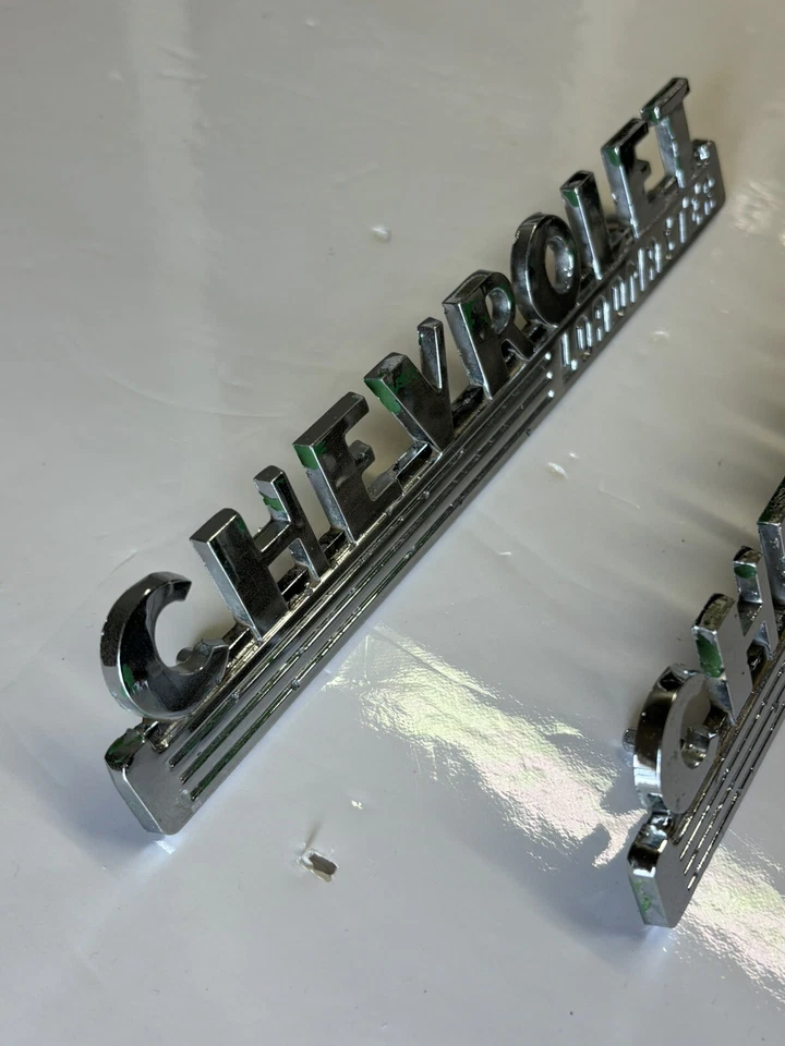 (2) 1947-54 Chevrolet Truck “Loadmaster” Emblems - Image 4 of 4