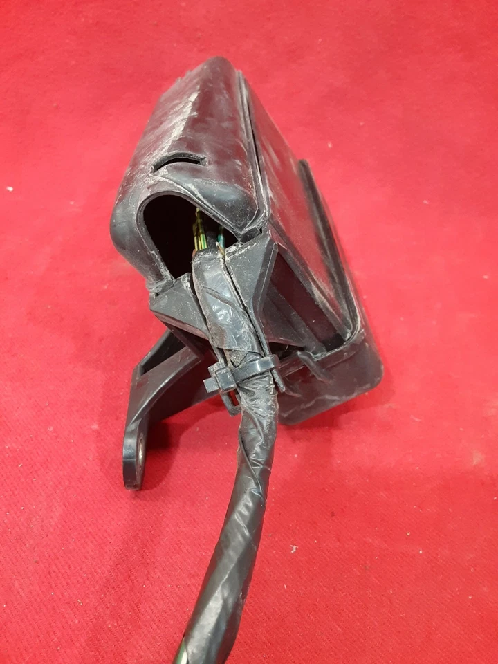 2001 2002 2003 - Toyota Prius - Relé compartimento motor/caja de fusibles/bloque Foto 3 de 4