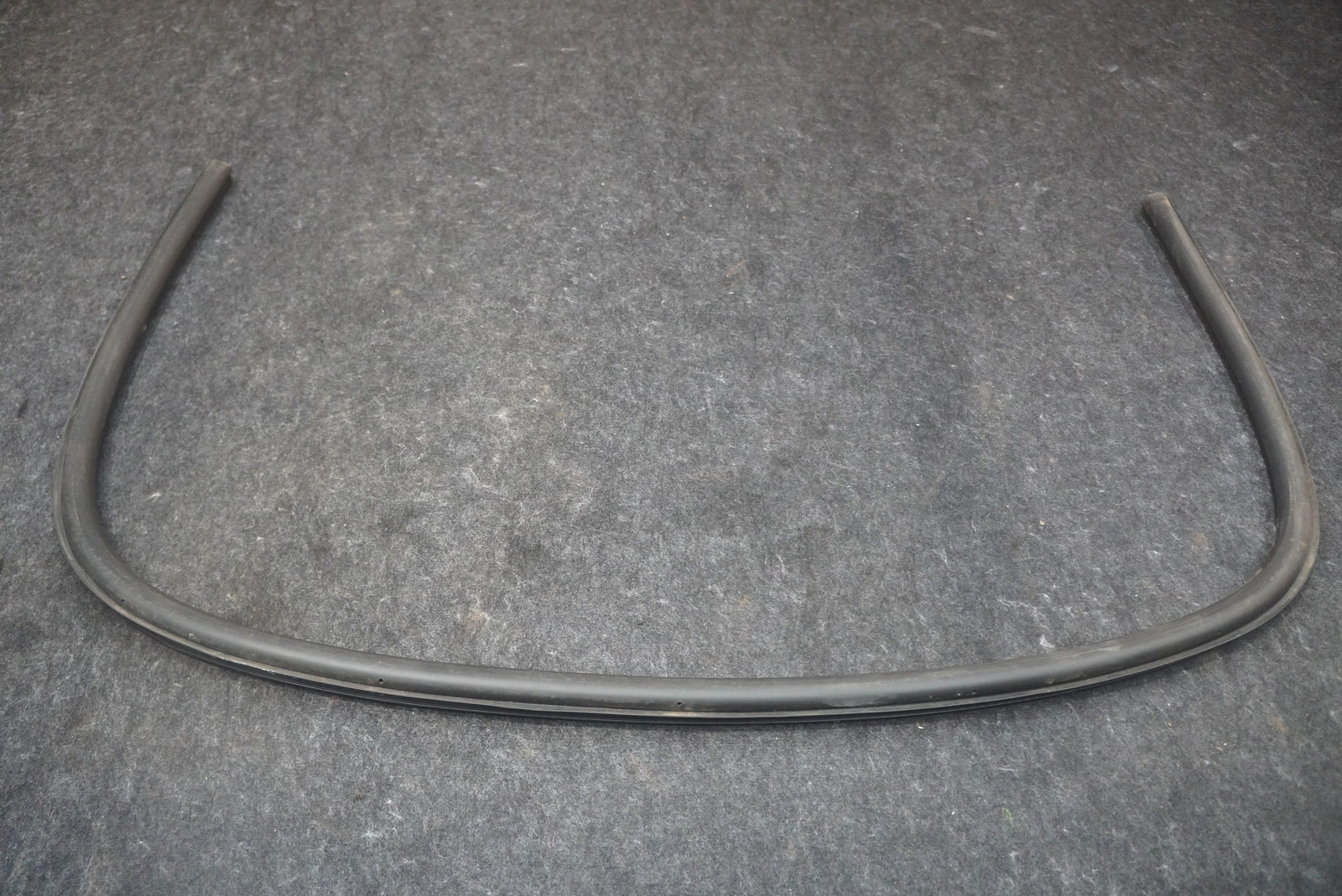 Front Lower Door Weather Strip Seal Gasket 3W7867337 Bentley Continental GTC 16