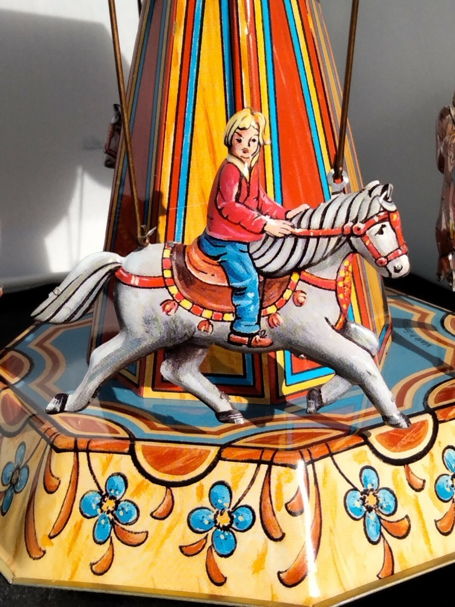 ancien jouet en tole MANEGE FETE FORAINE CARROUSEL JOSEF WAGNER