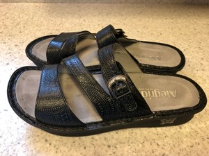 alegria by pg lite sandals
