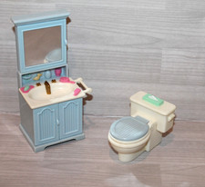 Fisher-Price Loving Family Dollhouse 2002 Blue Bathroom Vanity Sink  Toilet LOT
