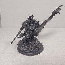 Captain in Terminator Armour Space Marines Warhammer 40k Games Workshop