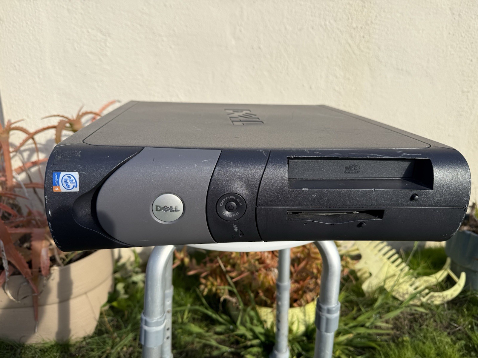 Vintage Windows XP Pentium 4 Games