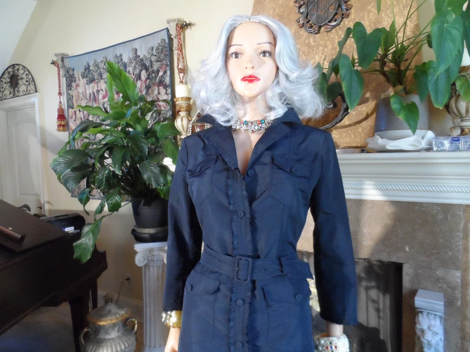 Gabardina Prada azul marino mezcla seda nailon con detalle de volantes talla IT 44/US 8 Foto 4 de 4