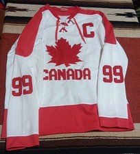 Vintage Canada Hockey Jersey Rundle Wear Captain #99 Gretzky size M