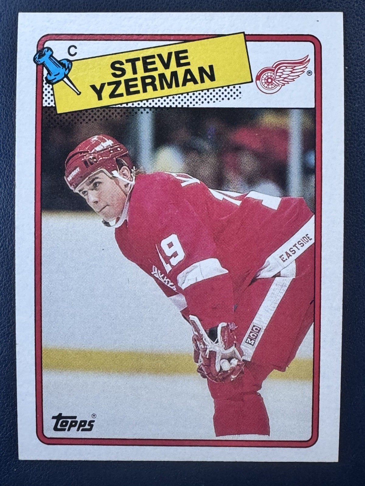 Steve Yzerman - 1988-89 Topps Hockey #196 - Detroit Red Wings