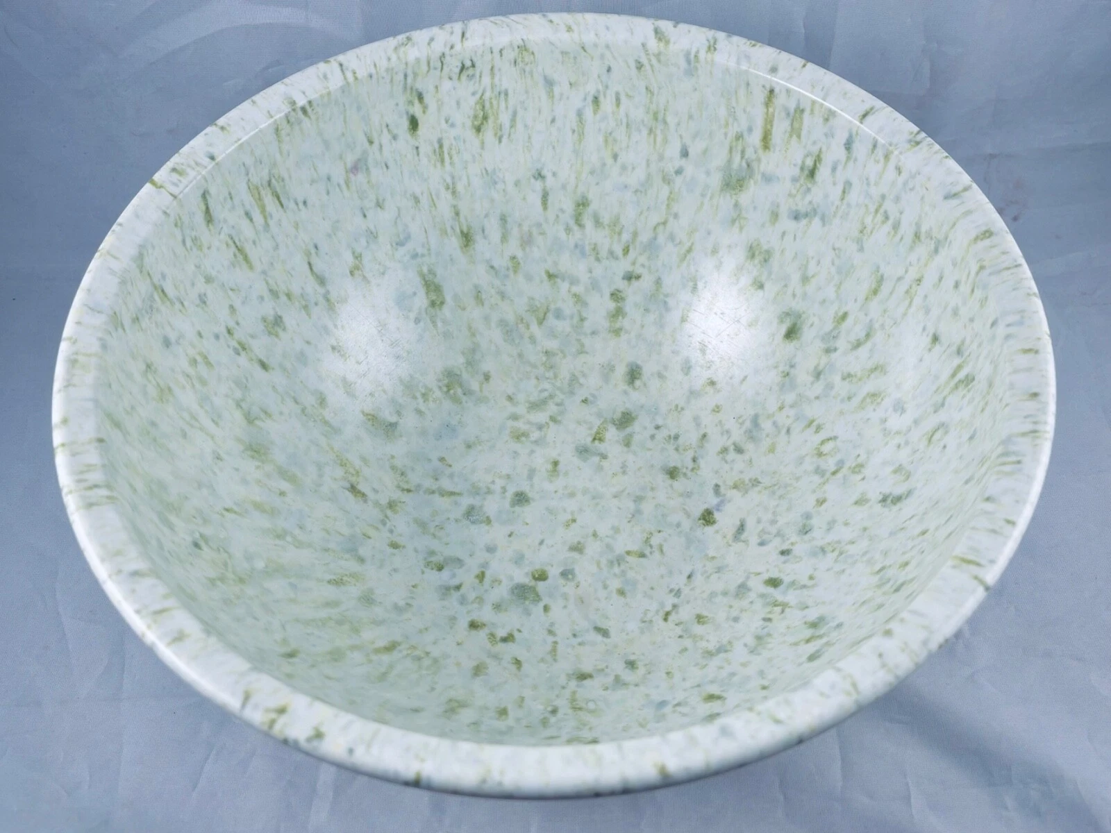 VINTAGE BROOKPARK MELAMINE SPLATTER CONFETTI MIXING BOWL LT GREENS LARGE 11.5”D