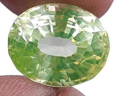 12.30 Ct Oval Cut Natural Green Emerald IGL Certified Loose Gemstone M25