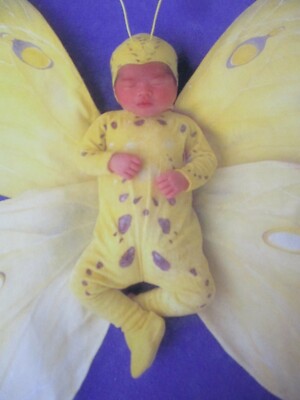 Anne Geddes DOWN IN THE GARDEN-Hardcover Book Illustrated Baby