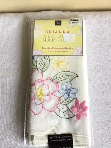 New Set Of 12 Home Wear Brianna Embroidered Floral Fabric Napkins 17" x 17" - Picture 2 of 6