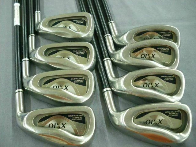 DUNLOP ALL NEW XXIO 8PC MP400 SR-FLEX IRONS SET GOLF CLUBS - Image 3 of 4