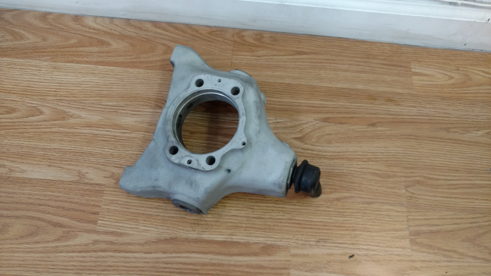 LAMBORGHINI GALLARDO FRONT RIGHT HUB KNUCKLE OEM 400407246A W/ TIE ROD END