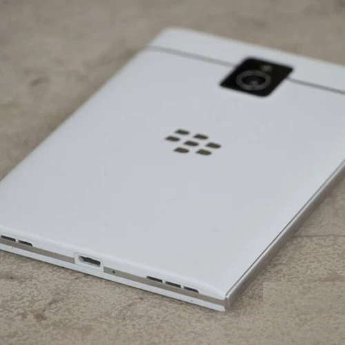 BlackBerry Passport - 32GB - Black (Unlocked) Smartphone
