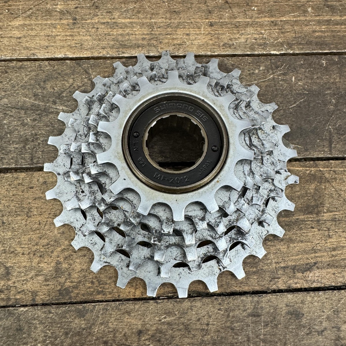 Vintage Shimano MF-Z012 Freewheel 6 Speed 28T Silver Threaded