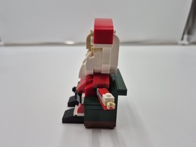 LEGO Seasonal: Lego Santa (40206) 100% Complete 