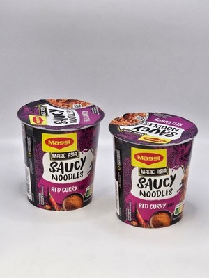 Maggi MAGIC ASIA SAUCY NOODLES RED CURRY 2 Packung je 75g