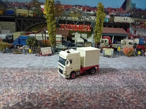 kirmes oder schausteller herpa daf lkw mit wechsel pritsche - Bild 8 von 8