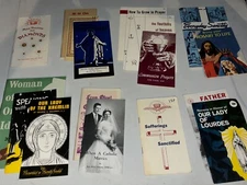 Lot of 17 1950s mass booklets. See Photos and description for titles and years