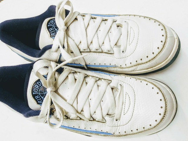 nike air jordan retro 2