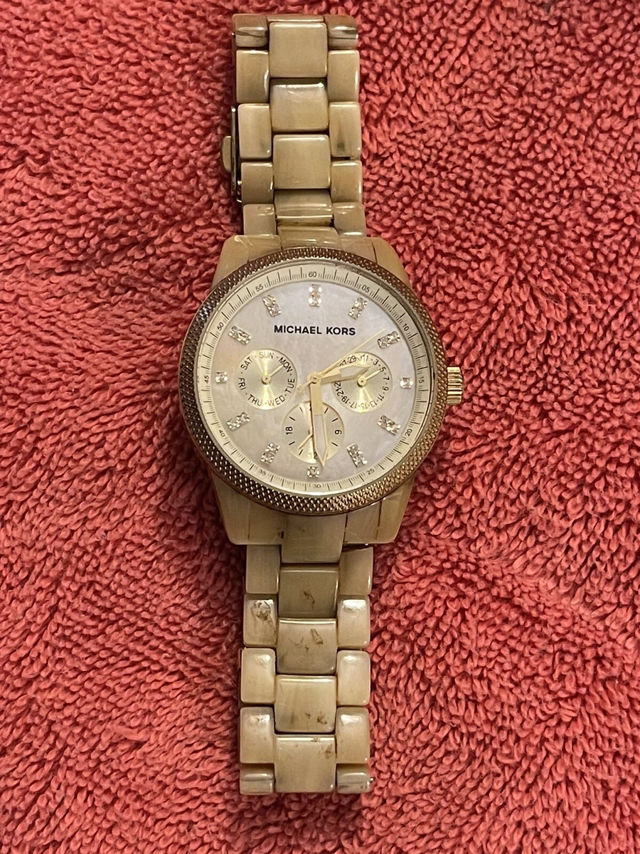Montre femme Michael Kors Jet Set cr me fausse corne date du jour MK 5039