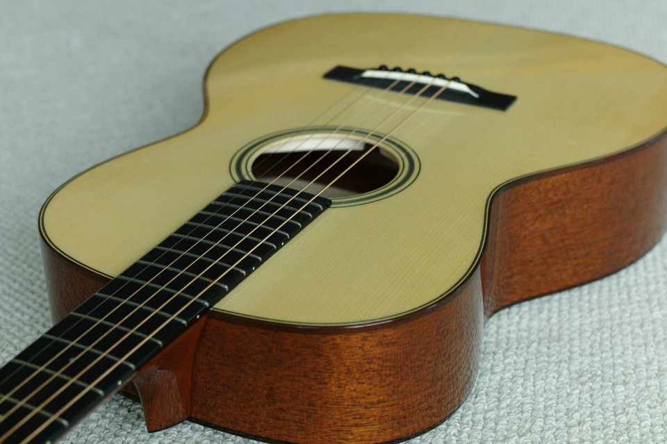 Acoustic Guitar Martin & Co. 00018 Custom Shop 175th Anniversary with