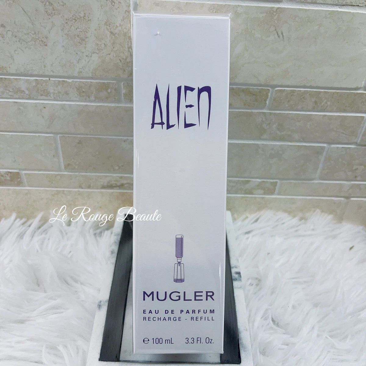 100 store ml alien