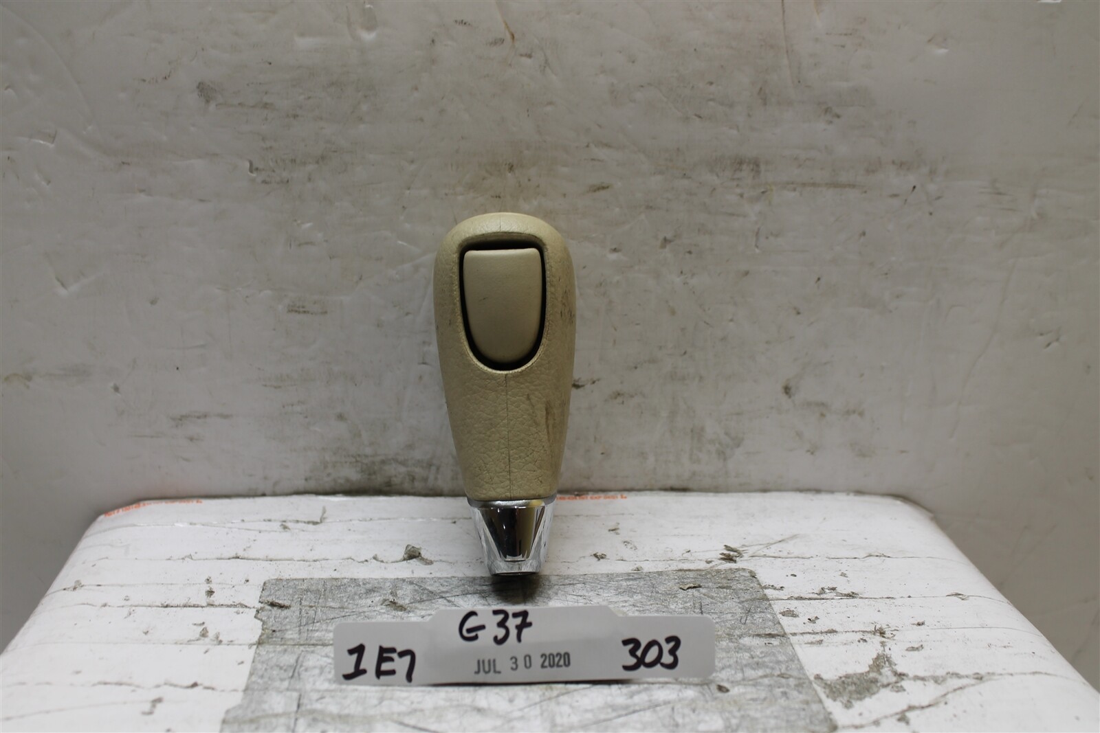 20032007 Nissan Murano Gear Shift Knob Shifter Oem Bx2 3031E7 eBay