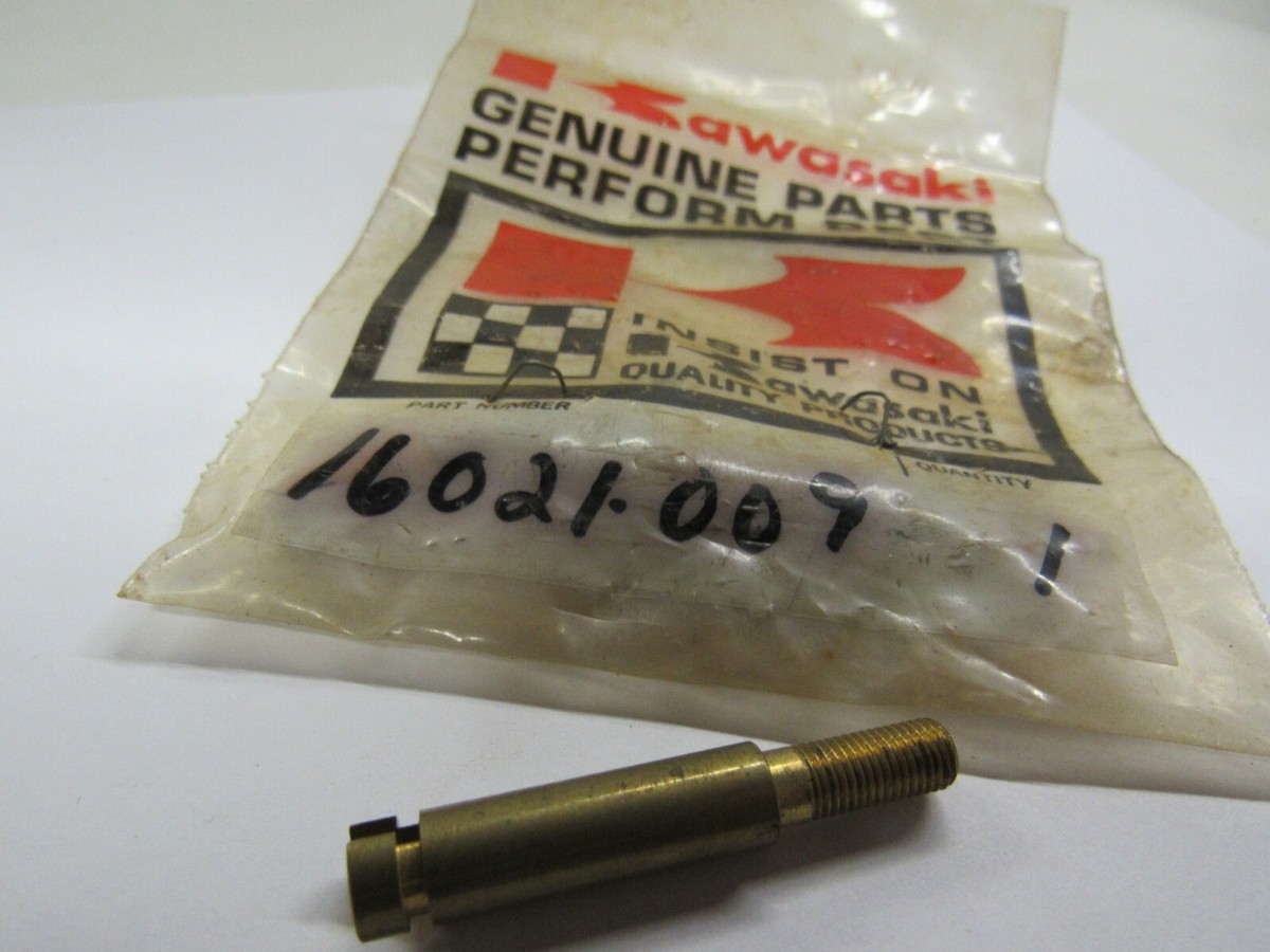 ピーノ　1009 Kawasaki NOS NEW 16021-009 Throttle Stop Screw F5 F8 F81M