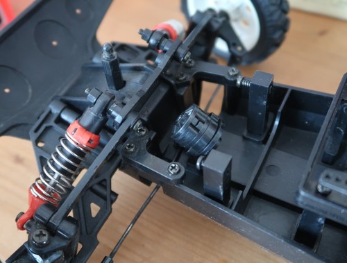 Kyosho Off-Road Racer Raider 2WD 1:10 - Bild 9 von 23