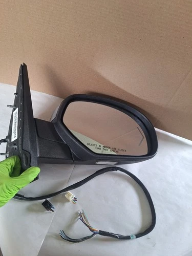 2009-2013 Yukon Suburban Tahoe Escalade Passenger Side Mirror W Turn Signal,READ