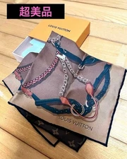 Louis Vuitton Super Beautiful Condition Carr Bandana Handle Me M77348