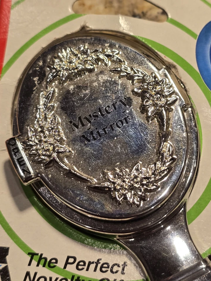 Imán de sonido para refrigerador espejo misterioso plateado Acme "Nuevo" Foto 2 de 4