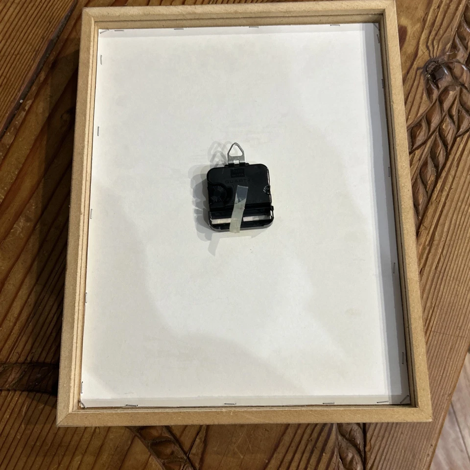 Vintage NCAA College INDIANA UNIVERSITY IU HOOSIERS Wall Clock 11" x 14" WORKS - Image 3 of 3