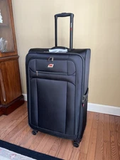 NEW Andare Milan-3, 28" Expandable Softside Spinner Check In Large Luggage Bag