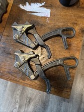 Klein Tools (16477)  Wide Range Distribution Grip X2