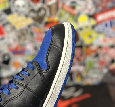 2017 Nike Air Jordan 1 Retro High OG Royal Size 12 Blue 2017 Nike Air Jordan 1 Retro High OG Royal Size 12 Blue