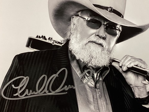 (SSG) Rare CHARLIE DANIELS Legendary Country Singer Signed 10X8 Photo - JSA COA - Picture 3 of 5