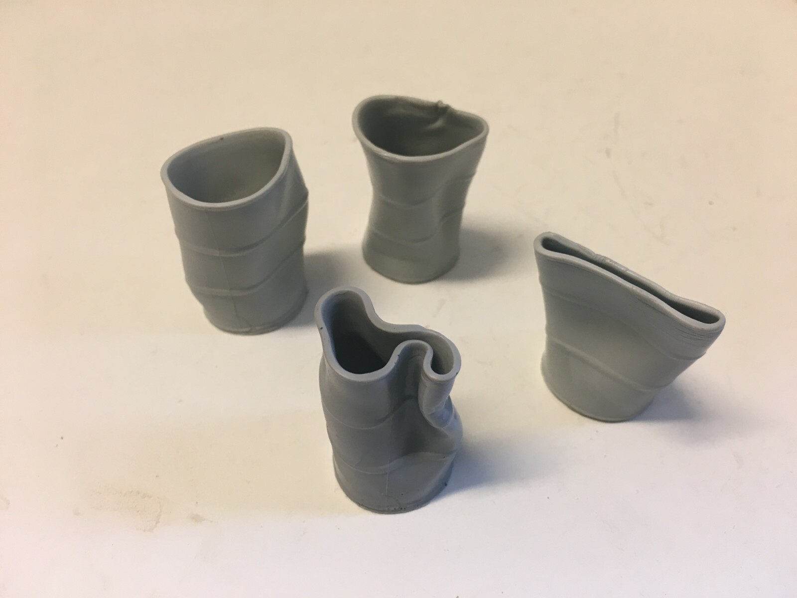 4 1/25 Resin Dented 55 Gallon Oil Barrel Drums for Diorama Model Truck Garages
