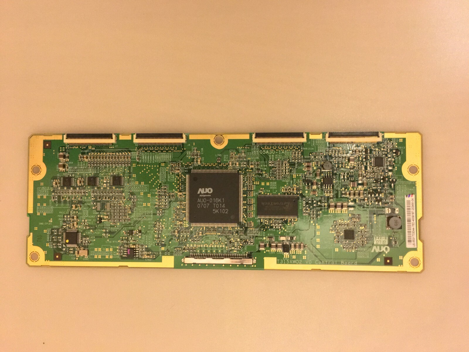 05A30-1A T315XW02 T-Con / Sony KDL-32U2520 LCD TV / T315XW02 V.1 ...