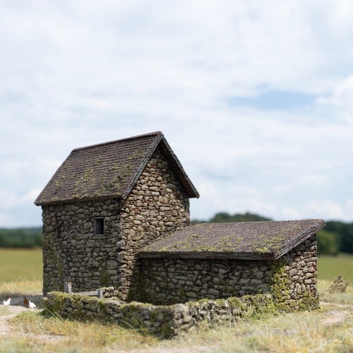 RWD HO 1:87 Stone Barn with Hay Shed and Gated Fence Laser Cut Craftsman kit NIB - Picture 2 of 4