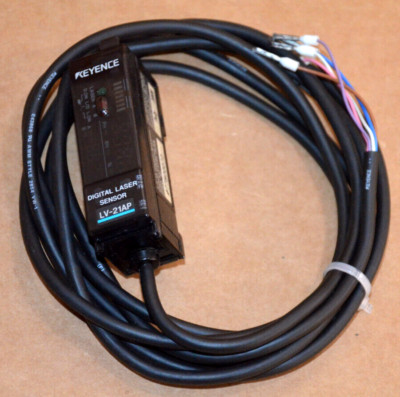 KEYENCE LV-21AP Messverstärker
