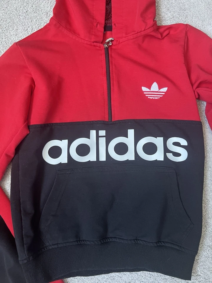 Adidas Niñas Conjunto 152cm Joggers Y Sudadera con Capucha Negro y Rojo Logo Manga Larga Foto 4 de 4