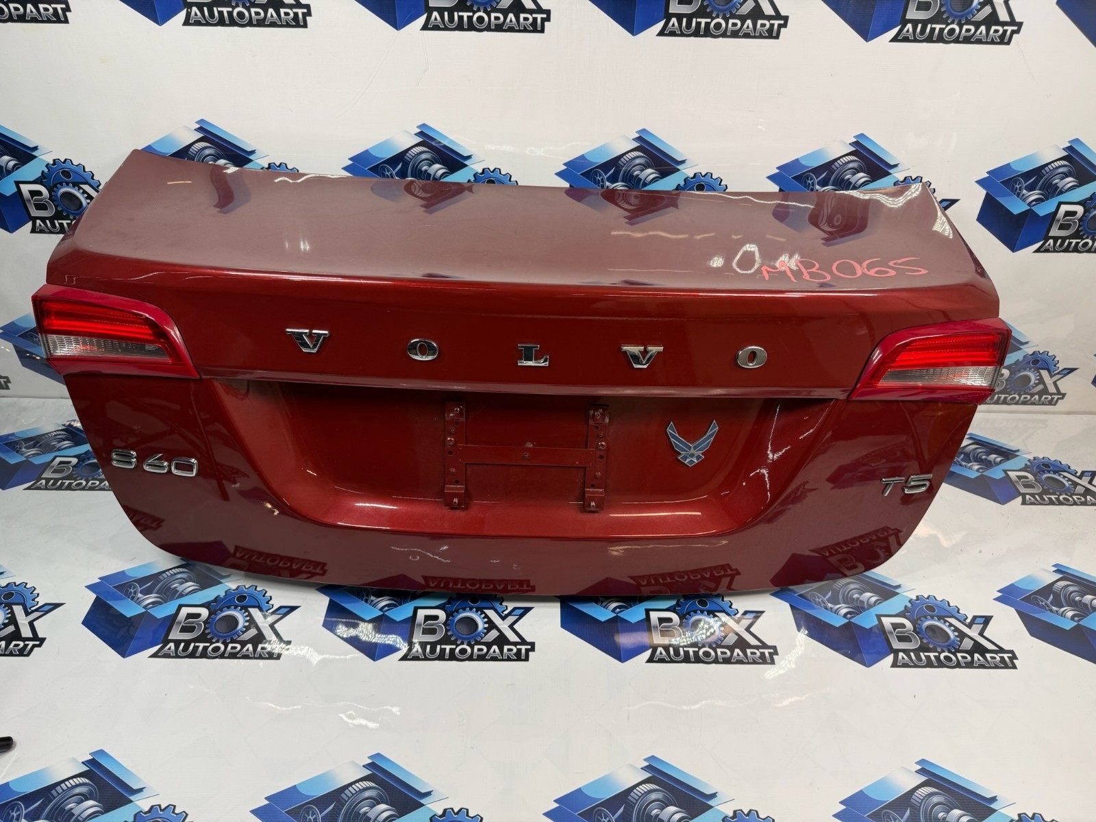2011-2018 VOLVO S60 TRUNK LID TAILGATE HATCH OEM